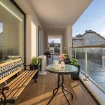 Spacious In With Large Terrace And 2 Parking Spaces By Renters * Breslavia