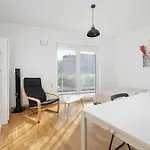 Appartement Spacious In With Large Terrace And 2 Parking Spaces By Renters *
