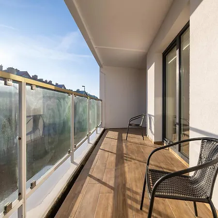 Apartamento Spacious In With Large Terrace And 2 Parking Spaces By Renters