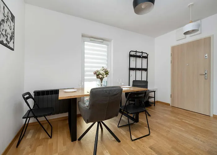 Apartamento Spacious In With Large Terrace And 2 Parking Spaces By Renters Breslavia